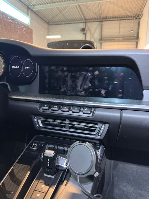 Porsche 911 992 display protector (2019 - present)
